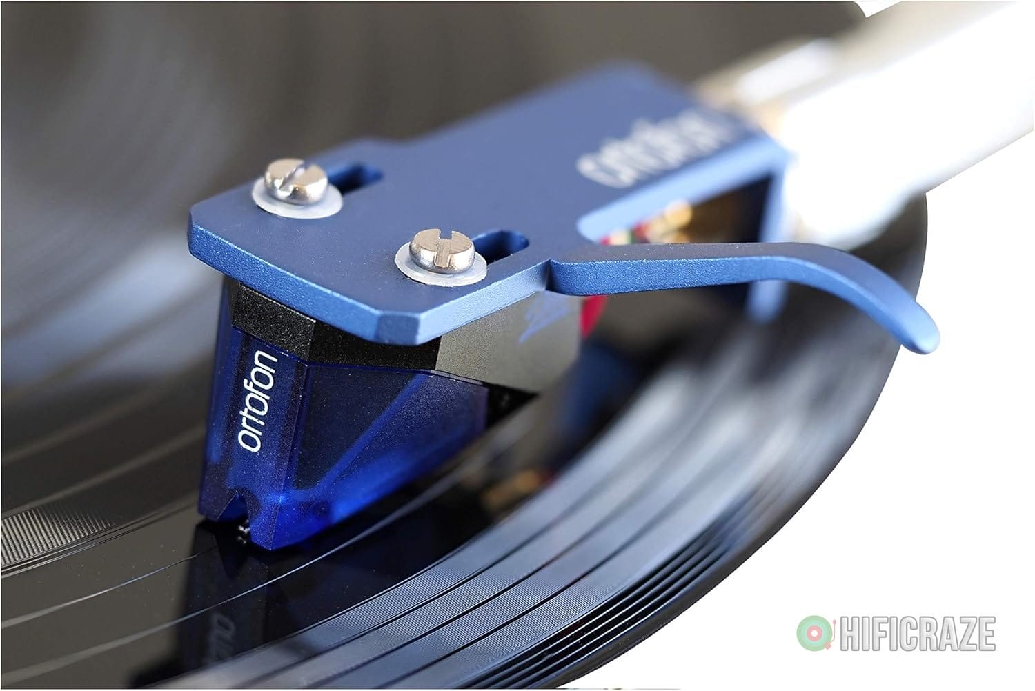 Ortofon 2M Blue Moving Magnet Phono Cartridge 3 Ortofon 2M Blue Moving Magnet Phono Cartridge - Image 3